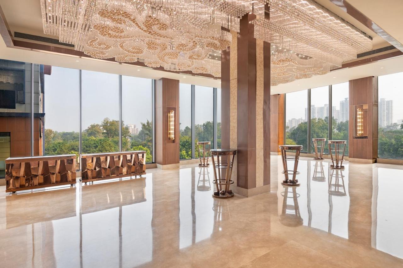 Radisson Blu Towers Kaushambi Delhi Ncr Hotel Ghaziabad Ngoại thất bức ảnh The Westin Hyderabad HICC