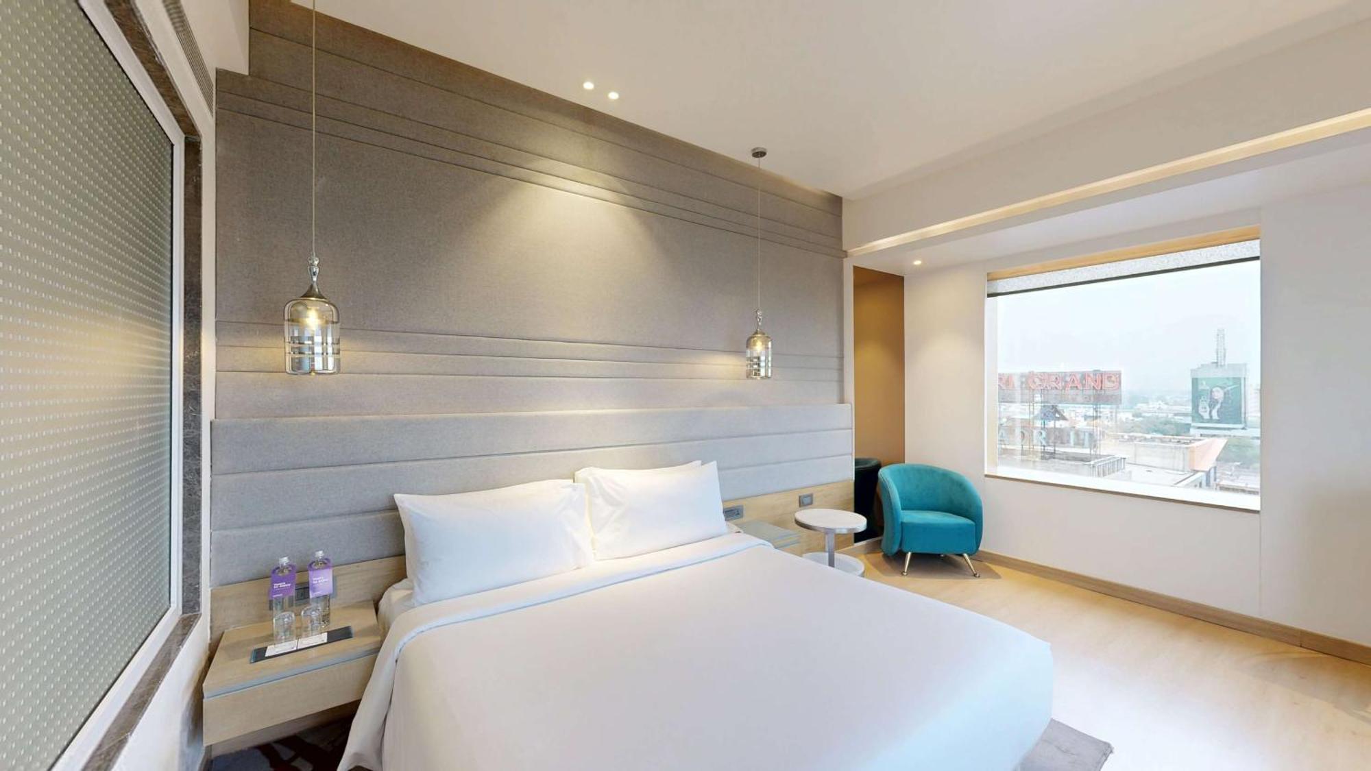 Radisson Blu Towers Kaushambi Delhi Ncr Hotel Ghaziabad Ngoại thất bức ảnh Deluxe Room